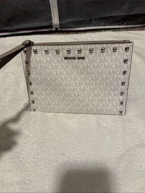 Michael Kors White Logo Studded Wristlet Clutch